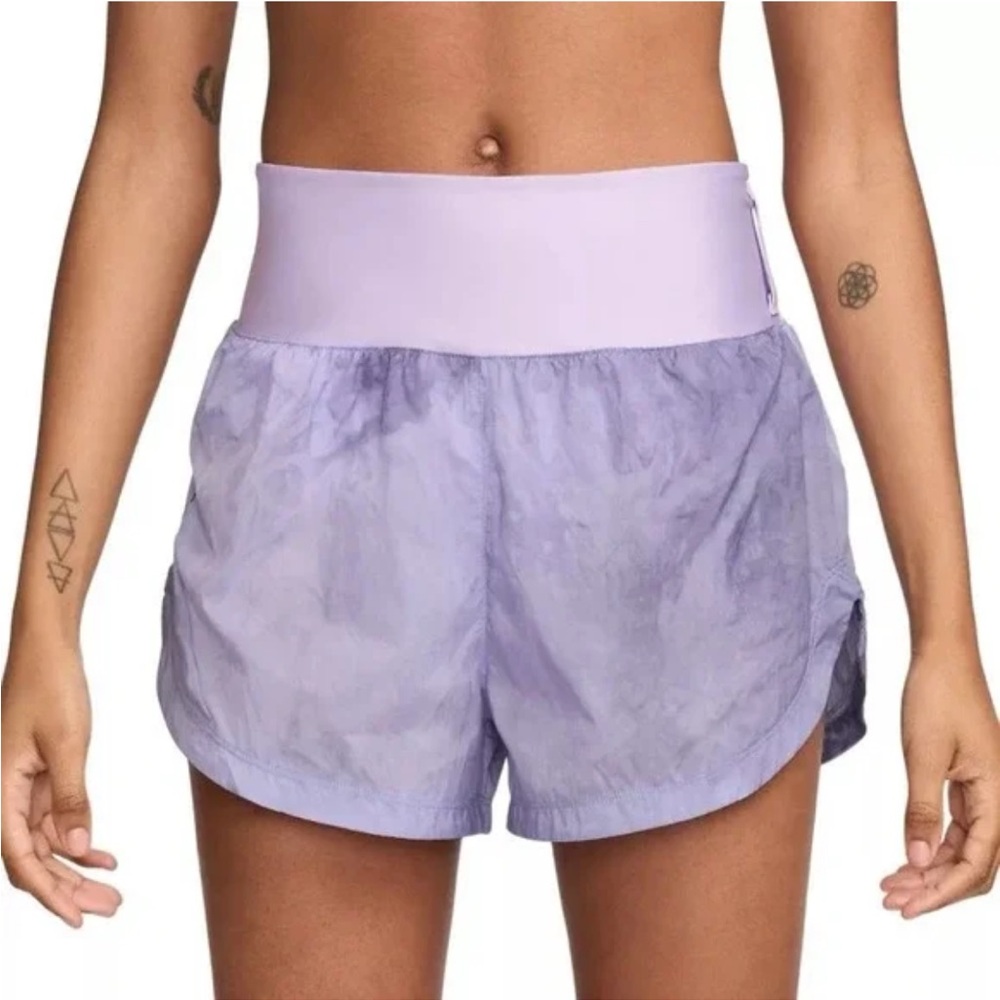 NWT NIKE TRAIL REPEL Loose MID-RISE BRIEF-LINED RUNNING SHORTS $70 FN2647-512